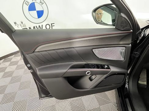 Used 2024 Maserati Grecale Trofeo AWD/4WD image 30