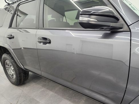 Used 2020 Toyota 4Runner Venture image 23