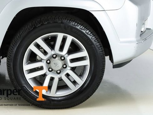 Used 2011 Toyota 4Runner Limited image 52