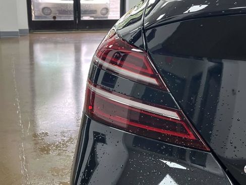 Used 2023 Genesis G70 3.3T w/ Sport Advanced Package RWD image 11