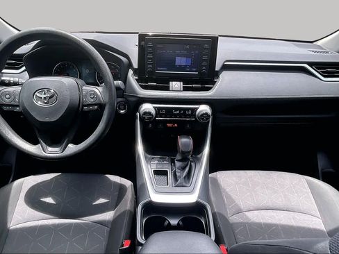 Used 2019 Toyota RAV4 XLE w/ Convenience Package FWD image 15
