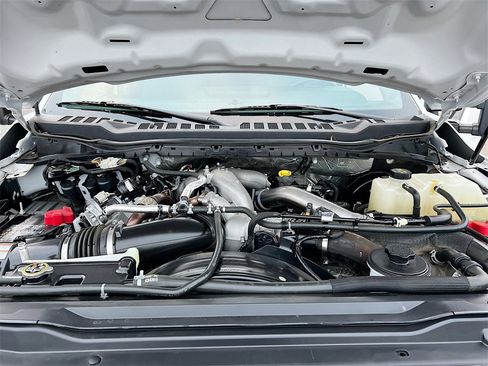 Used 2024 Ford F250 XLT image 27