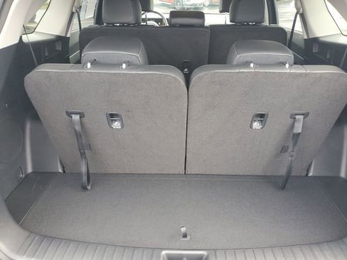 Certified 2025 Kia Sorento S AWD/4WD image 7