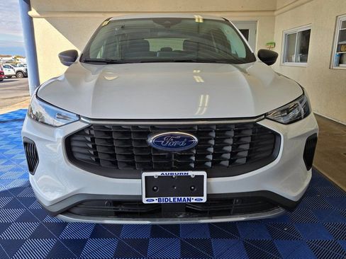 New 2025 Ford Escape Active w/ Cold Weather Package image 2