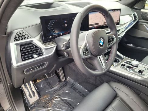 Used 2026 BMW X7 M60i AWD/4WD image 24