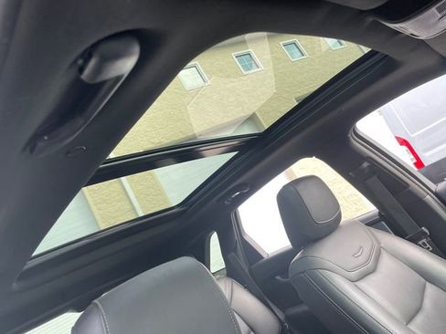 Used 2025 Cadillac XT5 Premium Luxury image 45