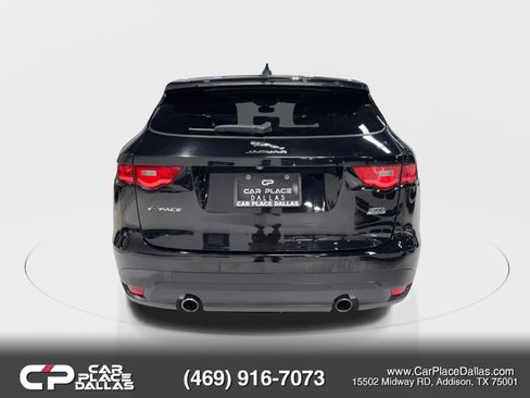 Used 2020 Jaguar F-PACE Prestige image 11