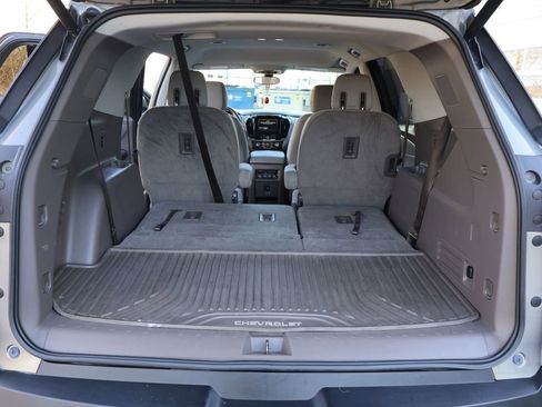 Used 2018 Chevrolet Traverse LT image 33