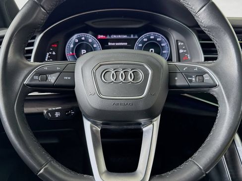 Used 2022 Audi Q7 2.0T Premium Plus w/ Premium Plus Package AWD/4WD image 37