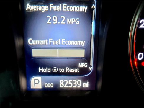 Certified 2017 Toyota Camry SE image 37