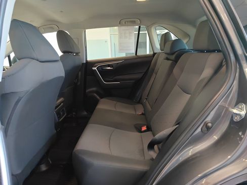 Used 2023 Toyota RAV4 XLE image 10