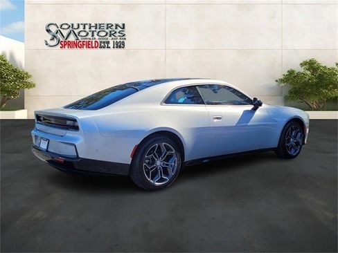 New 2024 Dodge Charger R/T w/ Plus Group image 5