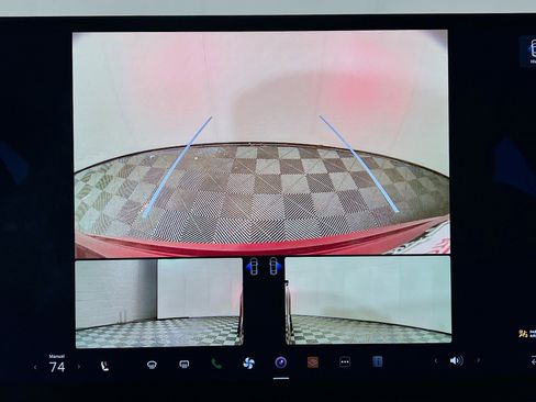 Used 2023 Tesla Model S Plaid image 15