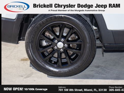 Used 2022 Jeep Cherokee Latitude Lux image 37