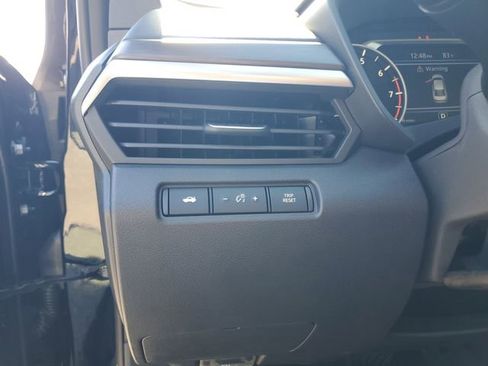 New 2025 Nissan Altima 2.5 SV image 10