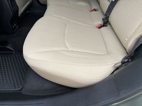 Used 2018 Jeep Compass Sport w/ Tech Group AWD/4WD image 39