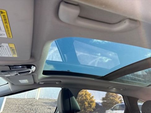 Used 2023 Hyundai Tucson Limited image 21