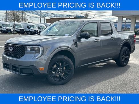 New 2026 Ford Maverick Lariat w/ Black Appearance Package AWD/4WD image 1