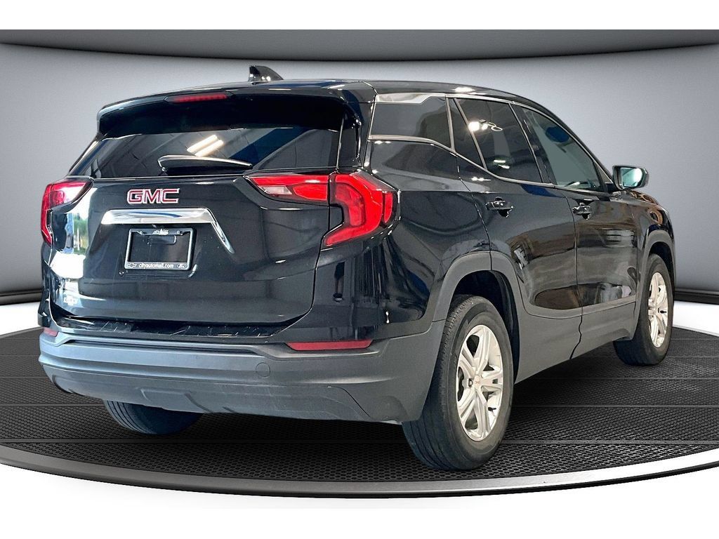 Used 2020 GMC Terrain SLE FWD image 17