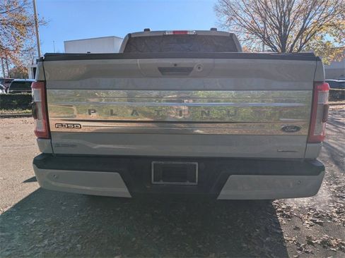 Used 2023 Ford F150 Platinum image 4