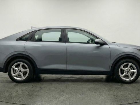 Used 2025 Kia K4 FWD image 8
