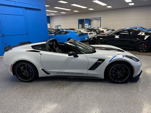 Used 2018 Chevrolet Corvette Z06 w/ Carbon 65 Edition RWD image 6