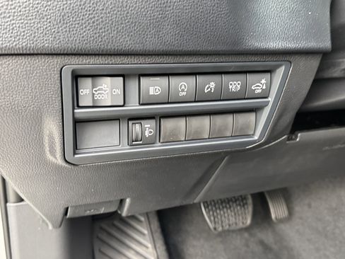 New 2026 Toyota Tundra SR5 AWD/4WD image 17