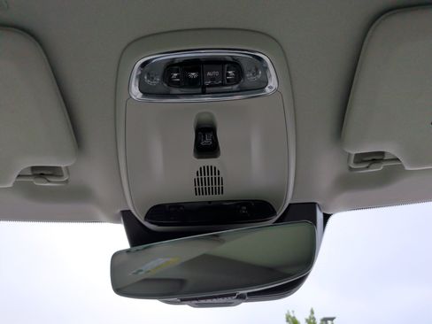 Used 2022 Volvo XC90 T8 Inscription w/ Advanced Package image 32