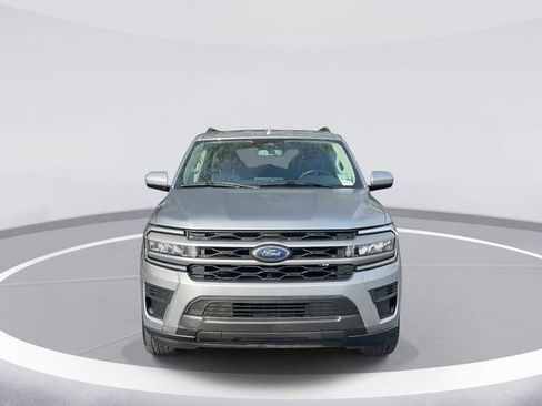 Certified 2024 Ford Expedition XLT image 2
