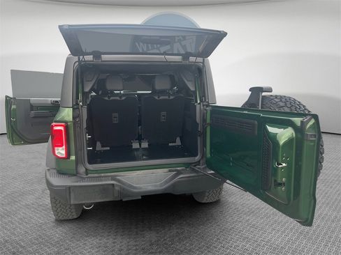 Used 2024 Ford Bronco Black Diamond image 25