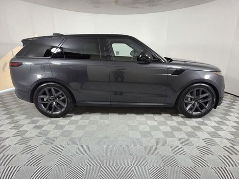 New 2026 Land Rover Range Rover Sport SE image 6