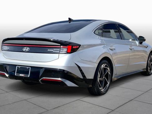 Used 2024 Hyundai Sonata SEL w/ Convenience Package image 13