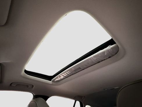 New 2026 Chevrolet Trax ACTIV w/ Sunroof Package image 23