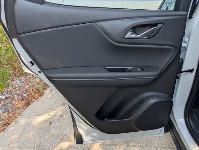 New 2026 Chevrolet Blazer LT w/ LPO, Floor Liner Package AWD/4WD image 8