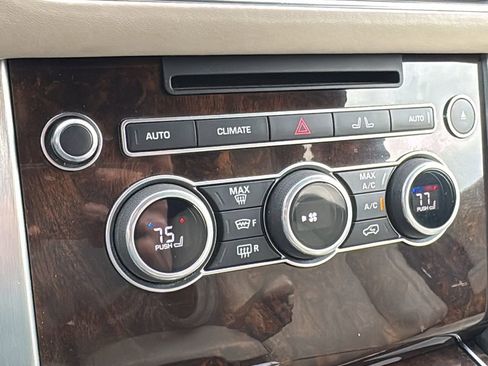 Used 2016 Land Rover Range Rover Supercharged image 27