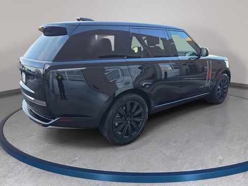 New 2026 Land Rover Range Rover SE AWD/4WD image 5