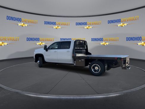 New 2026 Chevrolet Silverado 3500 LT w/ Convenience Package image 9