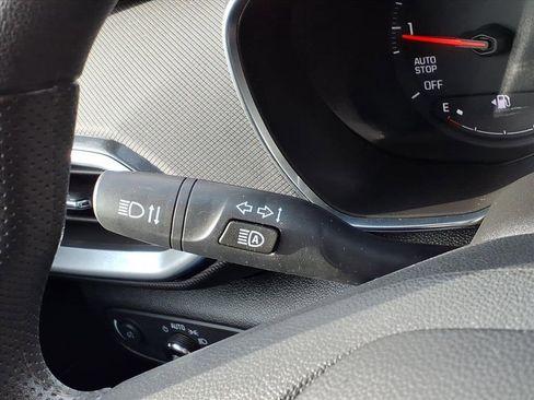 Used 2023 Chevrolet TrailBlazer LT w/ Convenience Package image 22