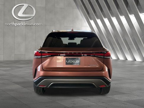 Certified 2025 Lexus RX 350 Premium w/ Convenience Package FWD image 28
