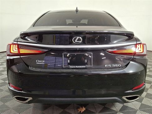 Used 2022 Lexus ES 350 w/ Premium Package image 8