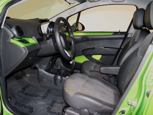 Used 2014 Chevrolet Spark LS image 26