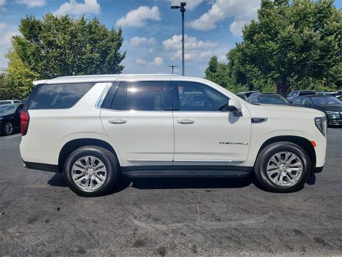 Certified 2022 GMC Yukon Denali image 10