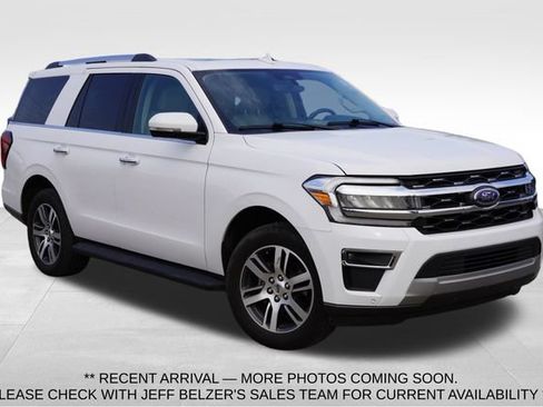 Used 2024 Ford Expedition Limited AWD/4WD image 1