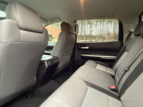 Used 2014 Toyota Tundra SR5 w/ SR5 Upgrade Package image 18