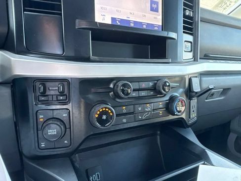 Used 2025 Ford F250 XLT w/ FX4 Off-Road Package AWD/4WD image 21
