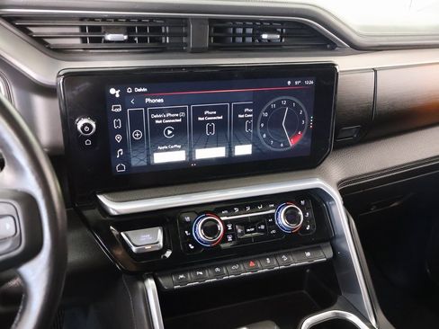 Used 2022 GMC Sierra 1500 Denali image 5