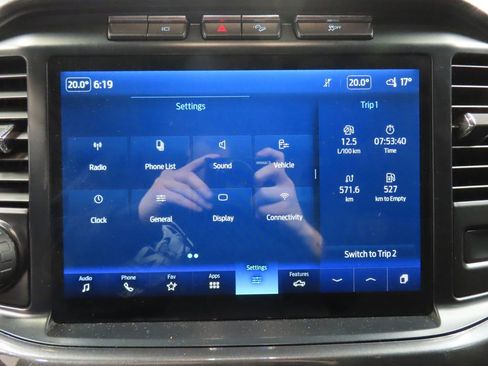 Used 2022 Ford F150 XLT w/ Equipment Group 302A High image 17