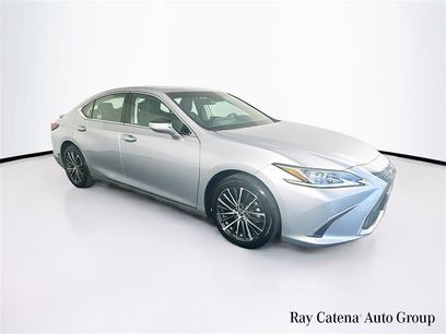 Certified 2025 Lexus ES 350 w/ Premium Package