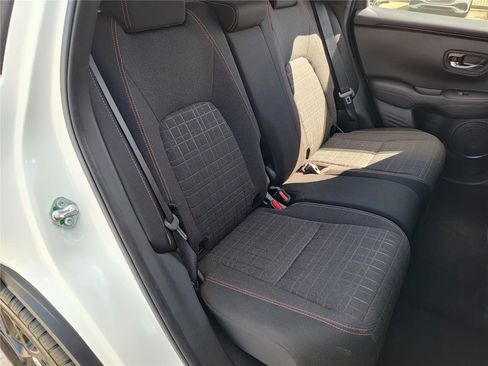 Used 2024 Honda HR-V Sport image 24