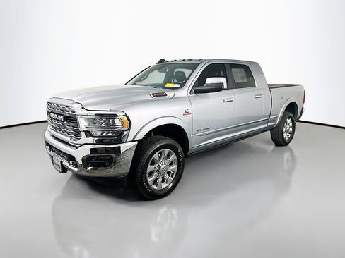 Used 2021 RAM 3500 Limited image 3